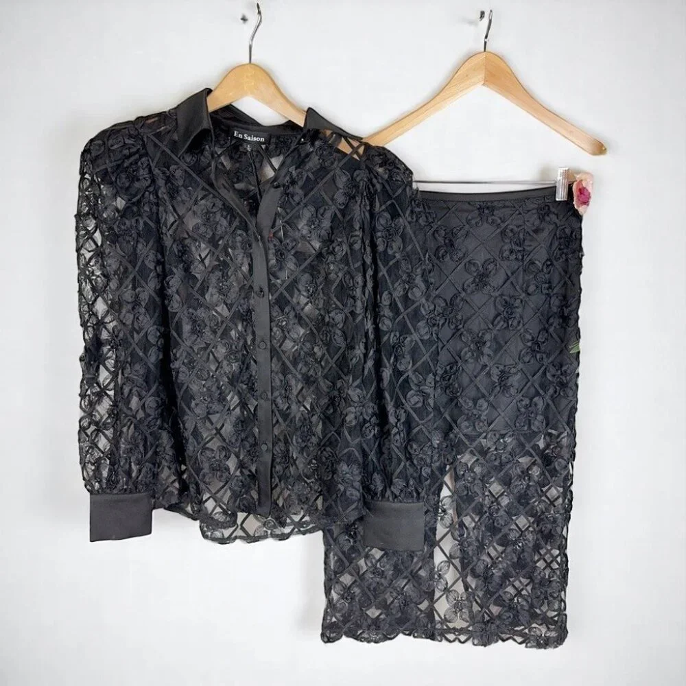 NWT En Saison NWT Brayden Blouse and Midi Skirt Set